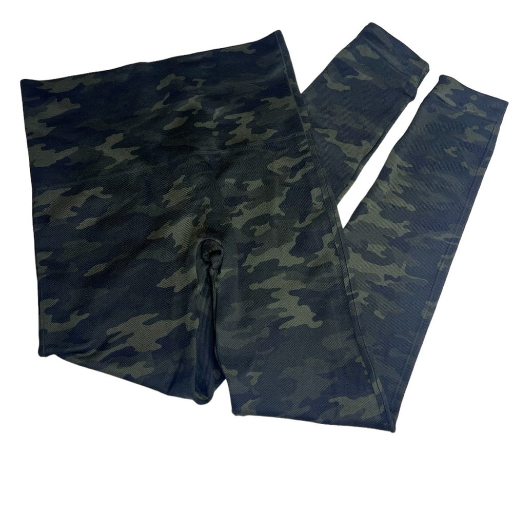 SPANX Look At Me Now Seamless Leggings #FL3515 Green Camo Size Small